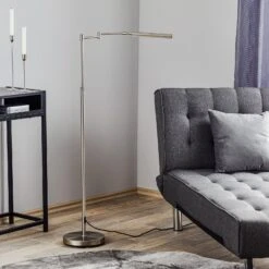 Lámpara De Pie LED Nami Dimmer De Pie Color Níquel